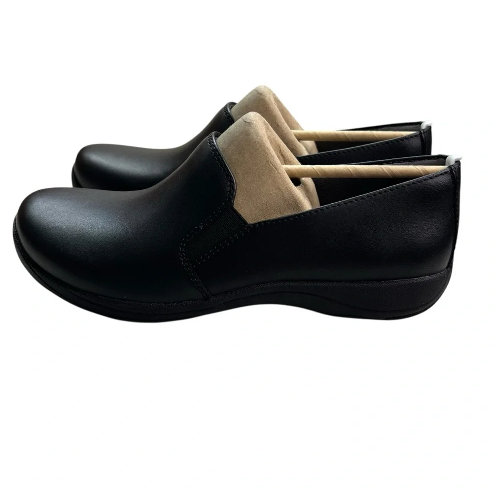 Dansko new nora